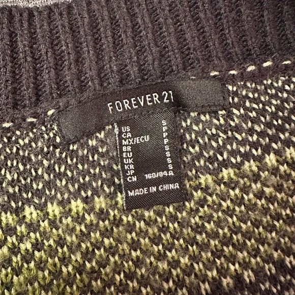 Forever 21 Pear Cardigan - Picture 3 of 5